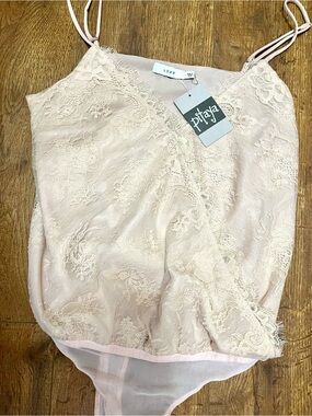 LushWomen's Lace Trim Bodysuit in Blush Pink